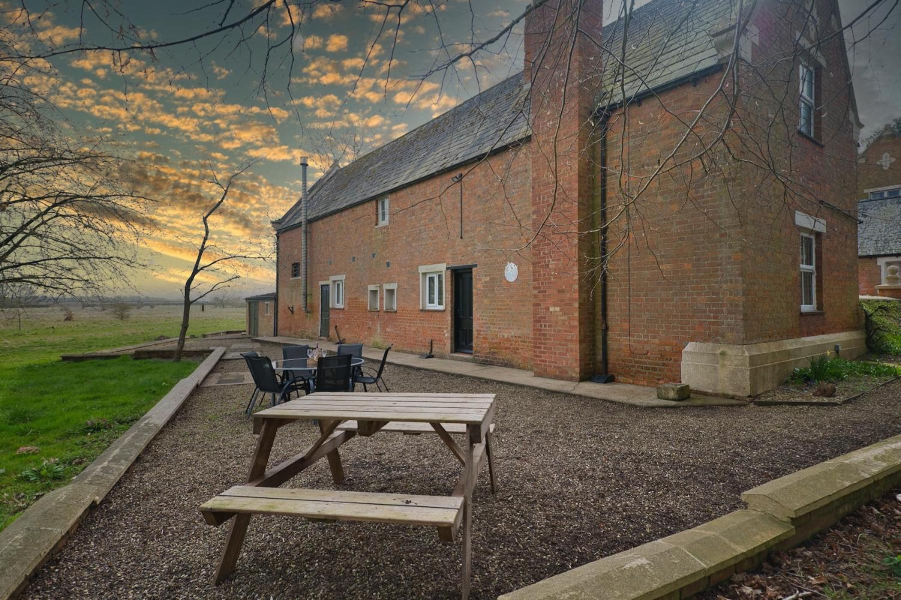 Enholmes Coach House Villa Kingston upon Hull Eksteriør bilde