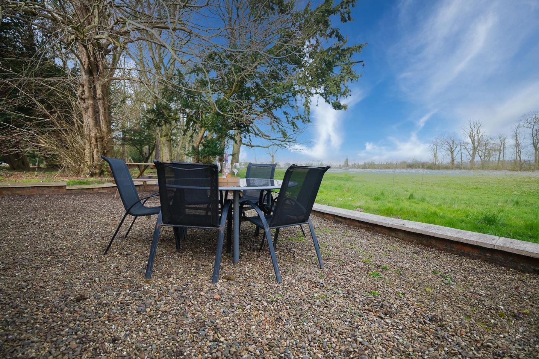 Enholmes Coach House Villa Kingston upon Hull Eksteriør bilde